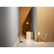 Louis Poulsen NJP Tafellamp met voet - 3000K - Zwart