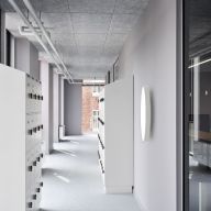 Louis Poulsen Slim Round 440 Surface Mounted Plafondlamp - 3000K 3617lm Dali High Output - Prismatic - Wit