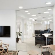 Louis Poulsen Slim Round 680 Semi-recessed Plafondlamp - Kelvin instelbaar 4809lm Dali - Prismatic - Wit