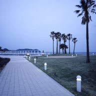 Louis Poulsen Waterfront LED Sokkellamp - 3000K - Geaard - Grondanker - Aluminium