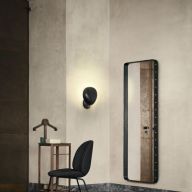 Gubi Cobra Wandlamp - Mat zwart