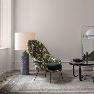 Gubi Gravity XL Low Vloerlamp - Wit marmer & Wit