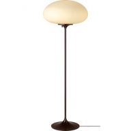 Gubi Stemlite H110 Vloerlamp - Zwart rood