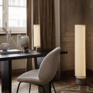 Gubi Unbound H120 Vloerlamp - Grijs marmer & Canvas wit