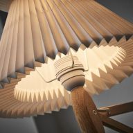 LE KLINT Sax 234-6/27 Wandlamp - Licht eiken met papieren kap - Wit