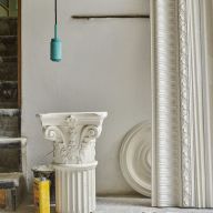 Anour Donya Onyx Cylinder Hanglamp - Witte kap - Geborsteld messing