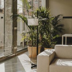 Santa & Cole TMM Vloerlamp - Walnoot - Wit