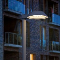 Louis Poulsen Homann Lantaarnpaal - 3000K Nightdim 1751lm - Asym 2H - No uplight - Aluminium