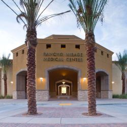 Louis Poulsen Kipp Wandlamp - 3000K - Donkergrijs