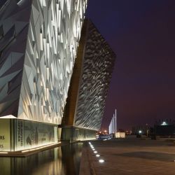 Louis Poulsen Radiis 210 Inbouwgrondspot - 3000K 583lm - 43x30 Gimbal