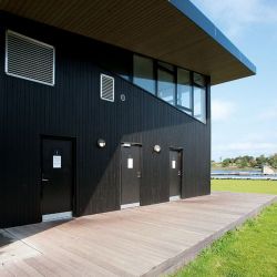 Louis Poulsen Skot Wandlamp - 3000K - Half afgeschermd - Opaal - Donkergrijs