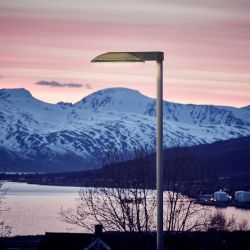 Louis Poulsen Xperi Lantaarnpaal - 3000K 6422lm Nightdim - 60 - Asy2 - No Uplight -Aluminium