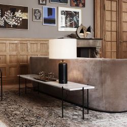 Gubi Grasshoppa Tafellamp - Messing & Oester wit