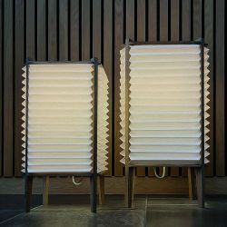 LE KLINT Bee Hive Medium Tafellamp - Licht eiken - Wit