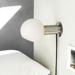 Anour Donya Sphere Wandlamp - Gepolijst messing