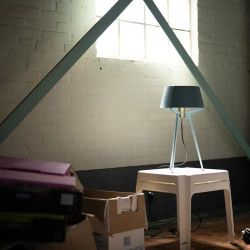 Tonone Bella Tafellamp - Blauw - Zwart