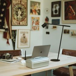 Tonone ONE + Desk Bureaulamp - Zwart