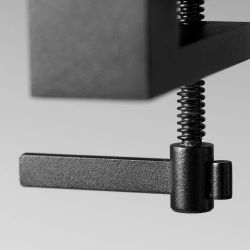 Light-Point Dark T1 Tafellamp met tafelklem - Carbon black 