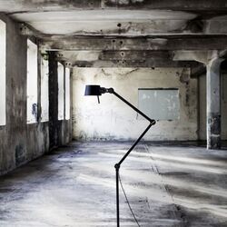 Tonone Bolt 2 arm Vloerlamp - Groen - Dimmer