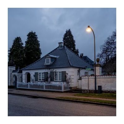 Louis Poulsen Icon Lantaarnpaal - 3000K 3303lm Zhaga sr - ASY2 - Aan bovenkant gemonteerd - Aluminium