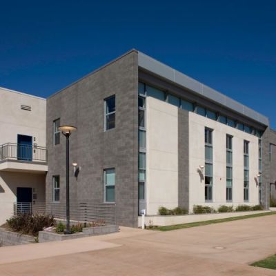 Louis Poulsen Kipp Post Lantaarnpaal - 60 mast - 3000K Nightdim li - Aluminium