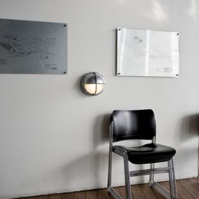 Louis Poulsen Skot Wandlamp - 3000K - Half afgeschermd - Helder - Aluminium