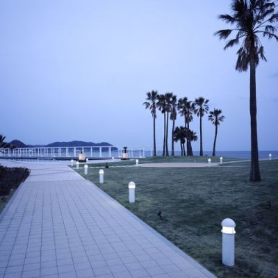 Louis Poulsen Waterfront LED Sokkellamp - 3000K - Geaard - Grondanker - Aluminium