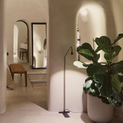 Trizo21 Austere-Floor Vloerlamp - Zwart