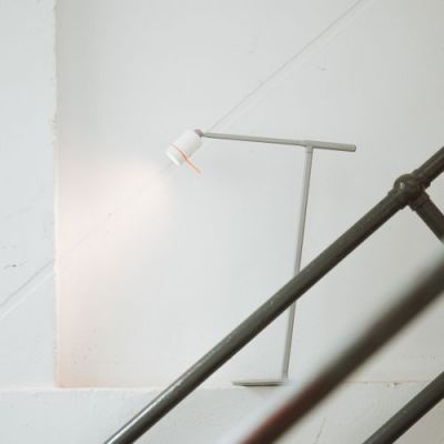 Tonone ONE + Desk Bureaulamp - Grijs