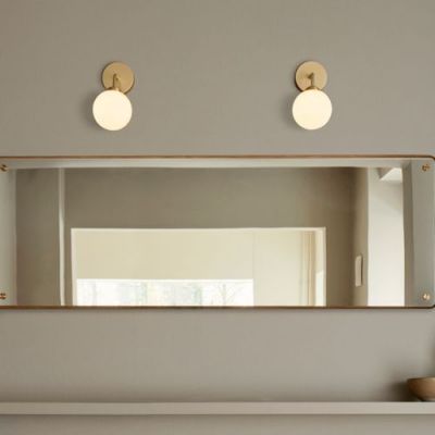 Nuura Apiales Bedrade Wandlamp - Messing - Opaal