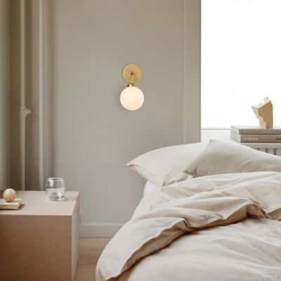 Nuura Apiales Bedrade Wandlamp - Messing - Opaal