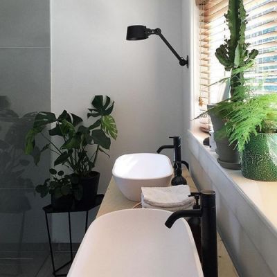Tonone Bolt Wall Sidefit Wandlamp met stekker - Blauw
